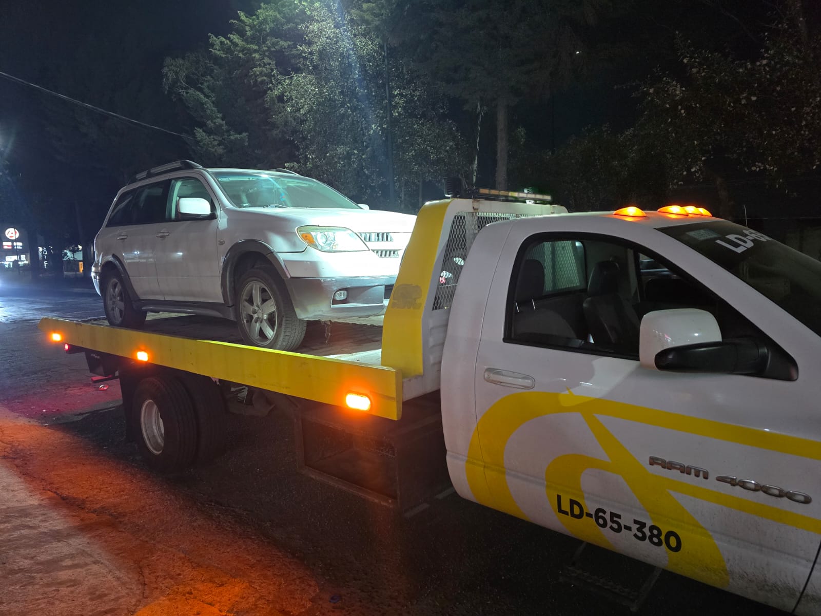 Servicio de grúa 14